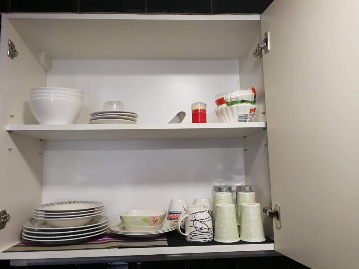 Cubao Manhattan Heights Unit 11Pq Tower B, 1Br Quezon City Extérieur photo